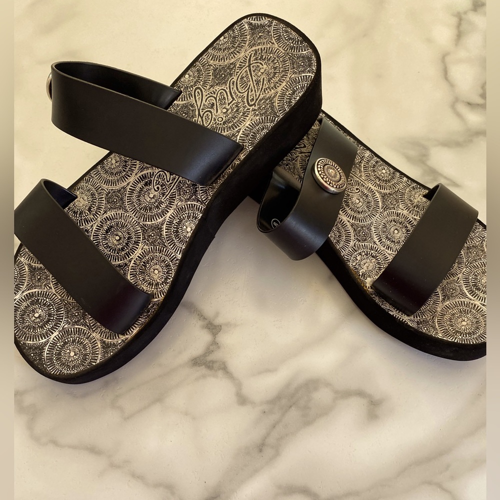 Brighton Sandals